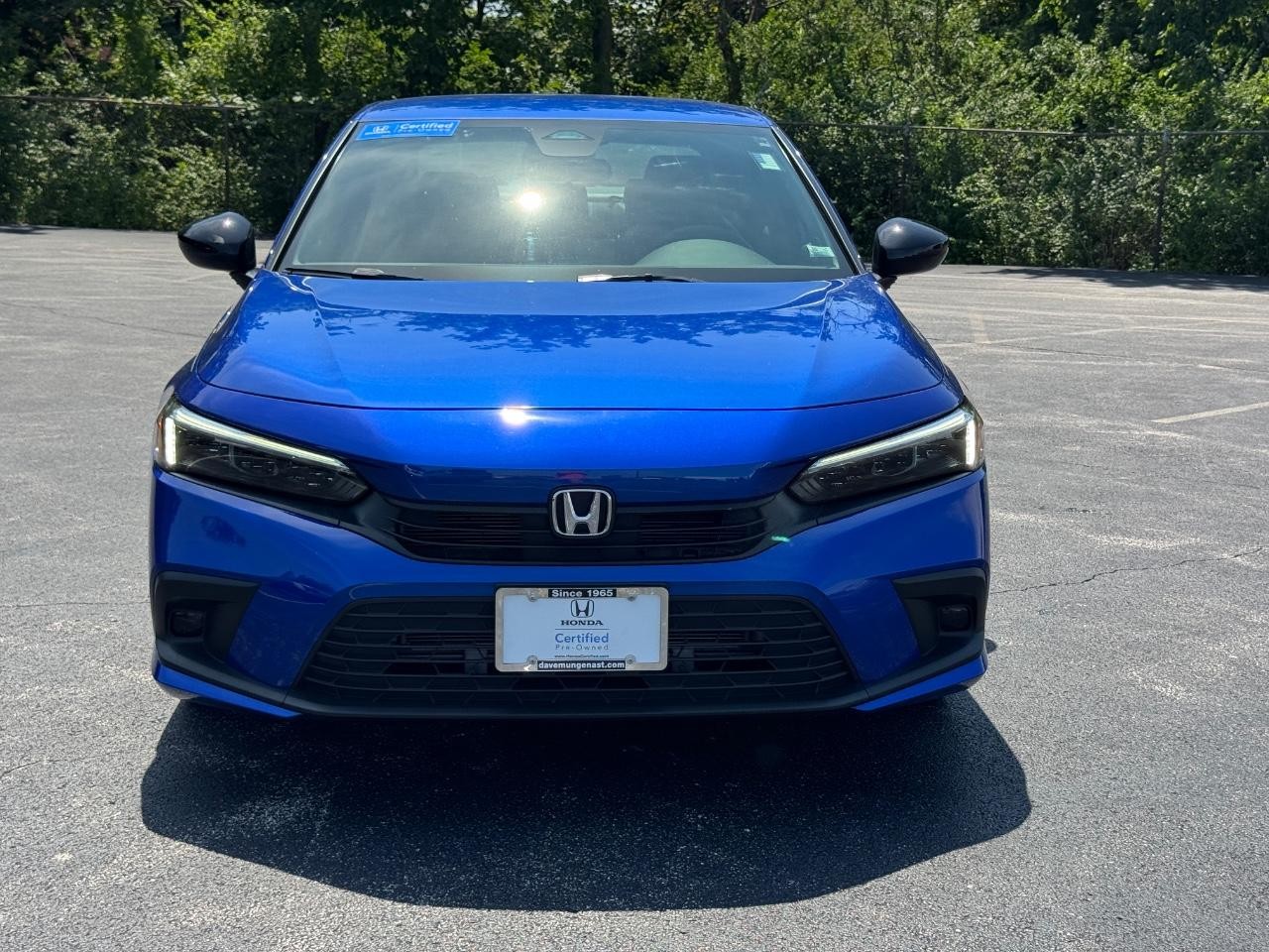 Honda Civic Sedan Vehicle Full-screen Gallery Image 10