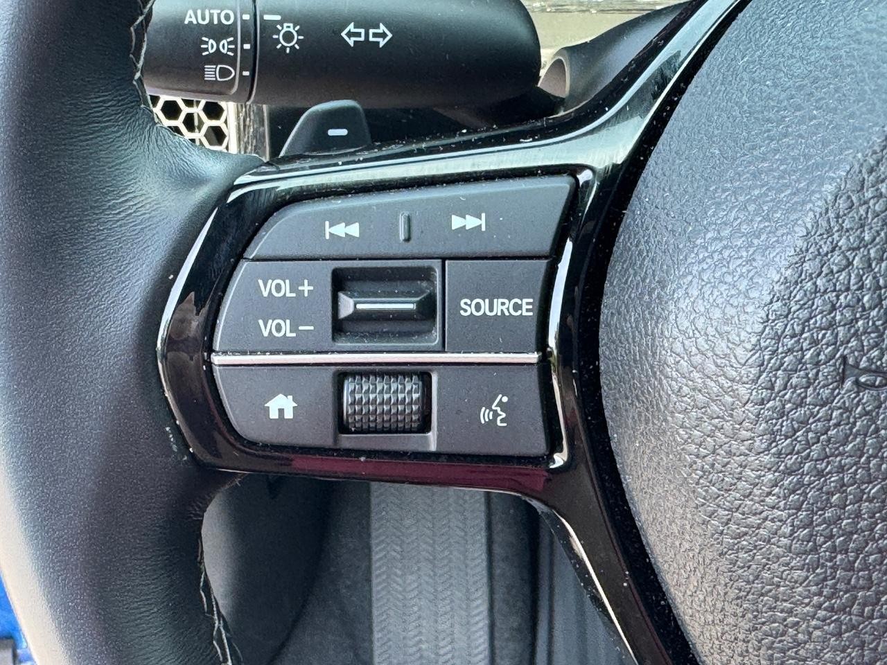 Honda Civic Sedan Vehicle Full-screen Gallery Image 20