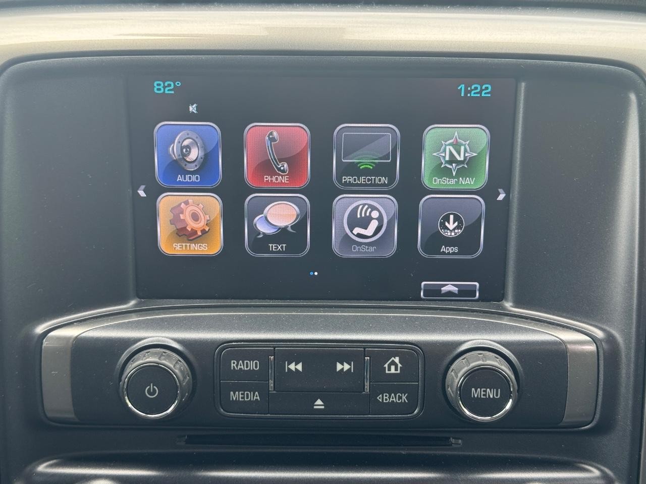 Chevrolet Silverado 1500 Vehicle Full-screen Gallery Image 14