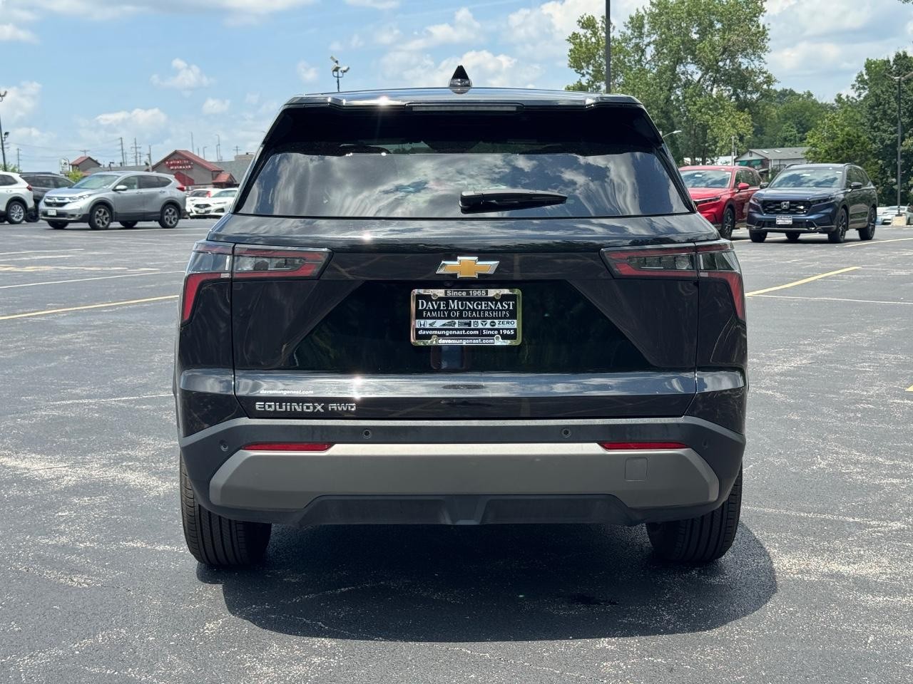 Chevrolet Equinox Vehicle Full-screen Gallery Image 06