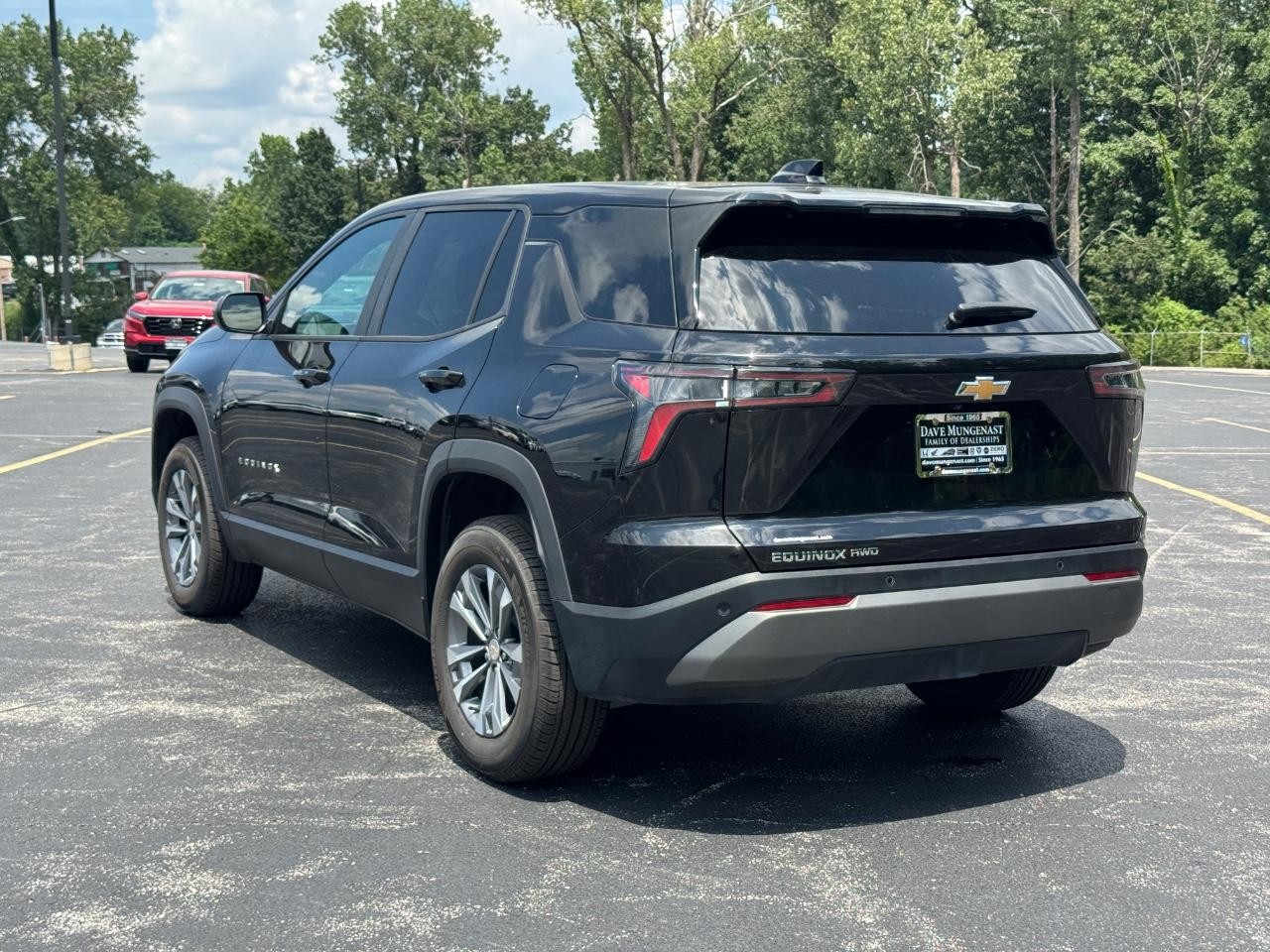 Chevrolet Equinox Vehicle Full-screen Gallery Image 07