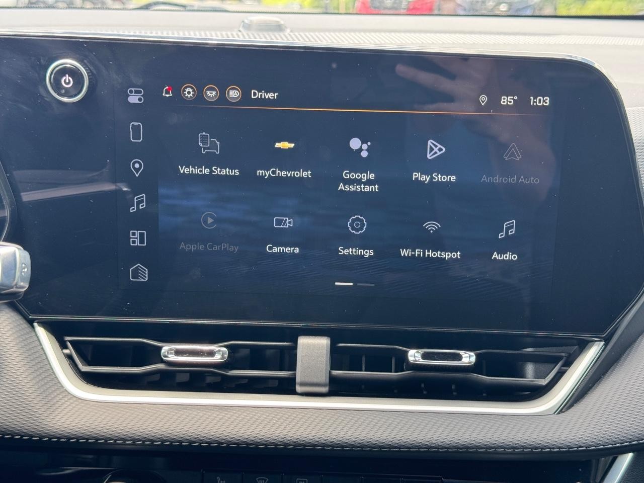 Chevrolet Equinox Vehicle Full-screen Gallery Image 14