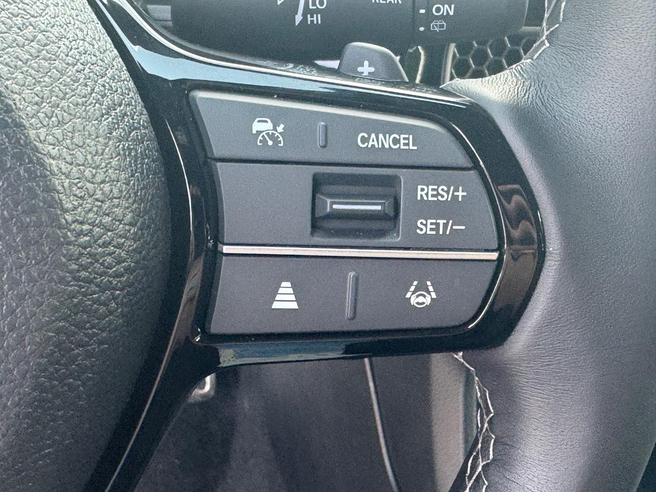 Honda Civic Hatchback Vehicle Full-screen Gallery Image 21