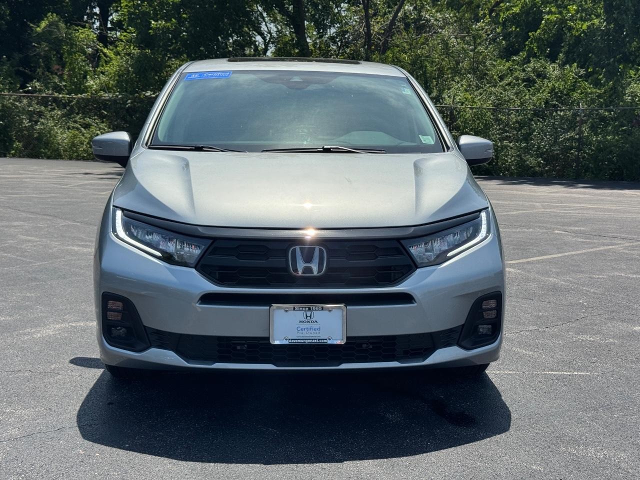 Honda Odyssey Vehicle Full-screen Gallery Image 10