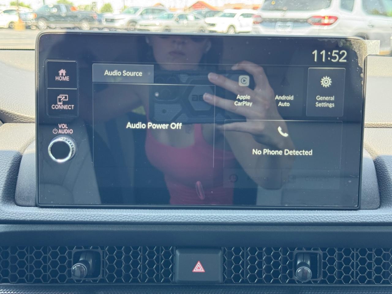 Honda CR-V Vehicle Full-screen Gallery Image 14