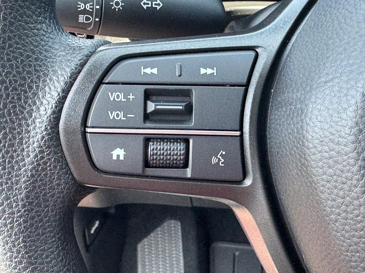 Honda CR-V Vehicle Full-screen Gallery Image 22
