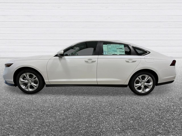 Honda Accord Sedan Vehicle Full-screen Gallery Image 03