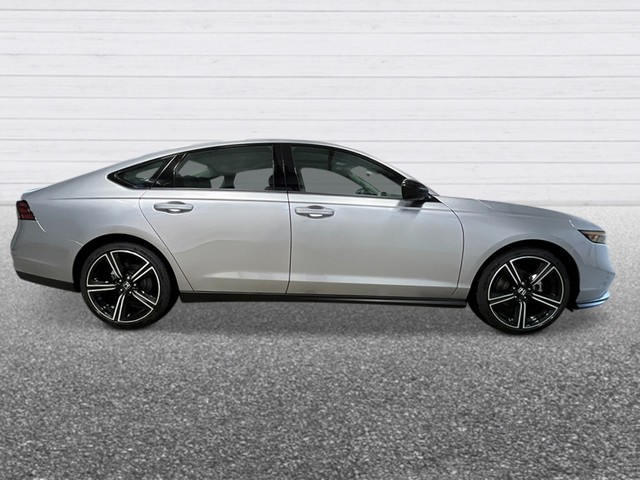 Honda Accord Sedan Vehicle Full-screen Gallery Image 08