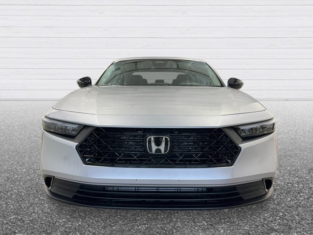 Honda Accord Sedan Vehicle Full-screen Gallery Image 10