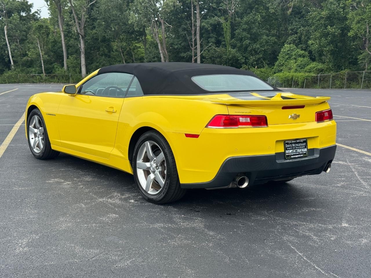 Chevrolet Camaro Vehicle Full-screen Gallery Image 07