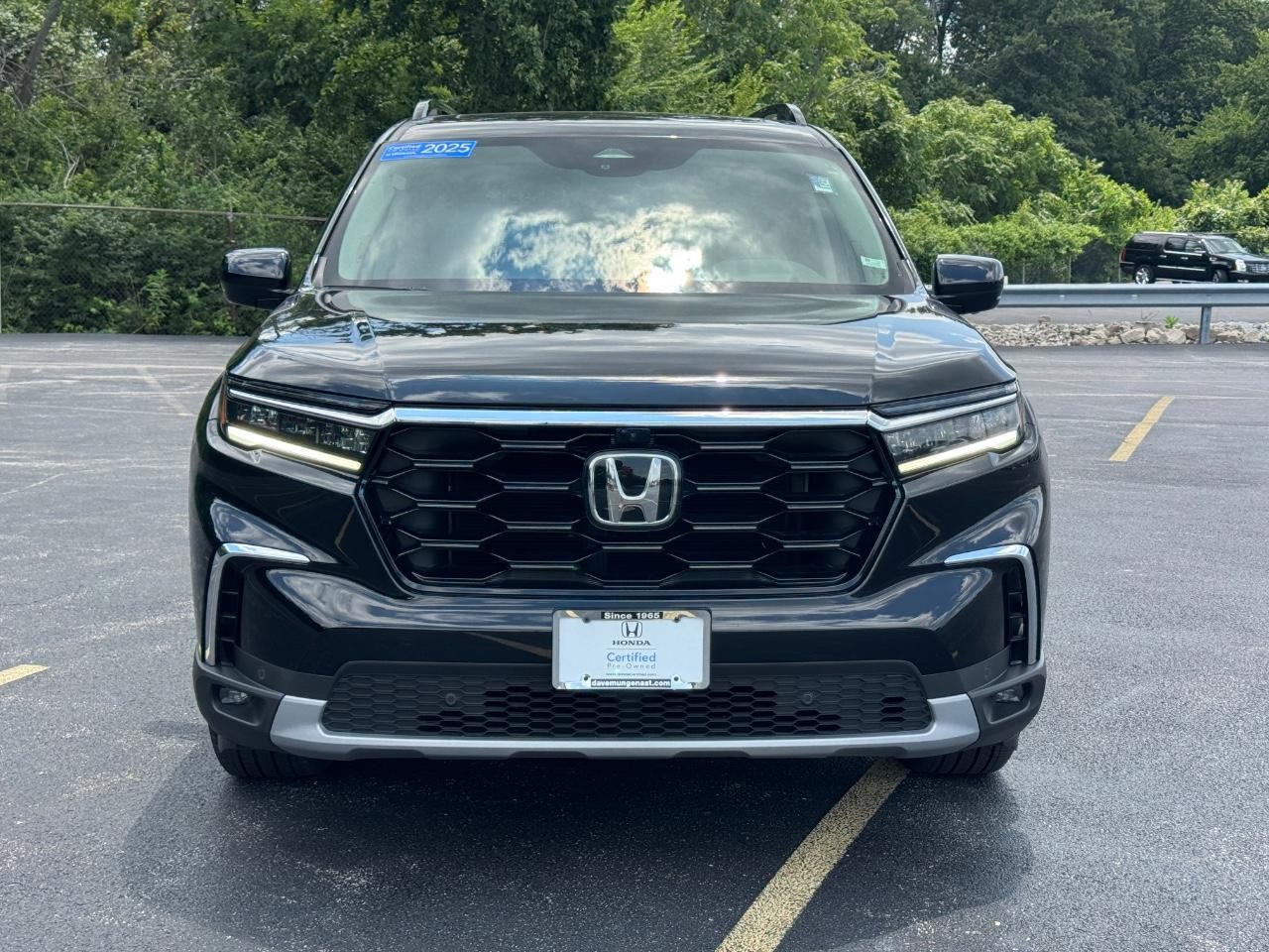 Honda Pilot Vehicle Full-screen Gallery Image 10