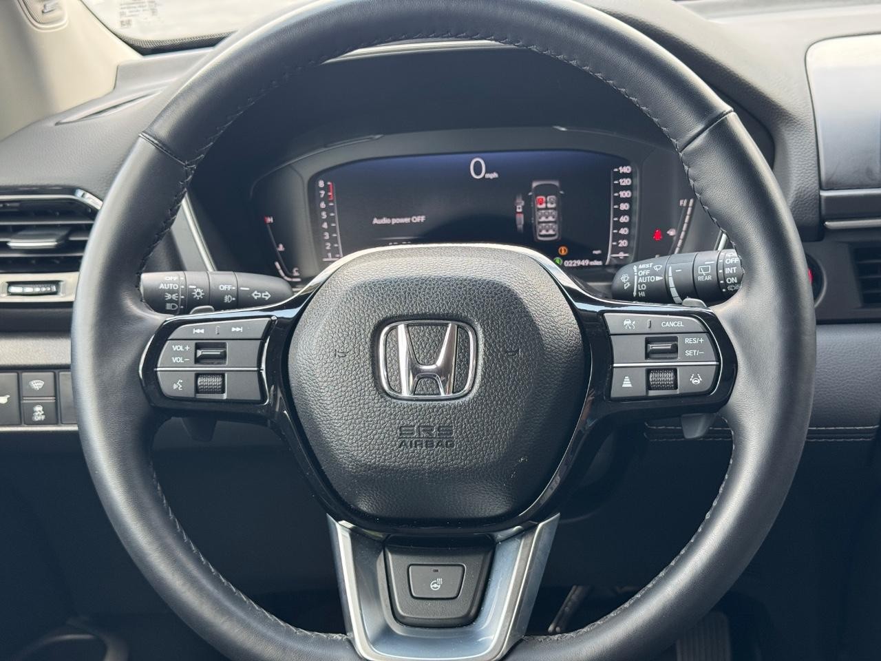 Honda Pilot Vehicle Full-screen Gallery Image 14
