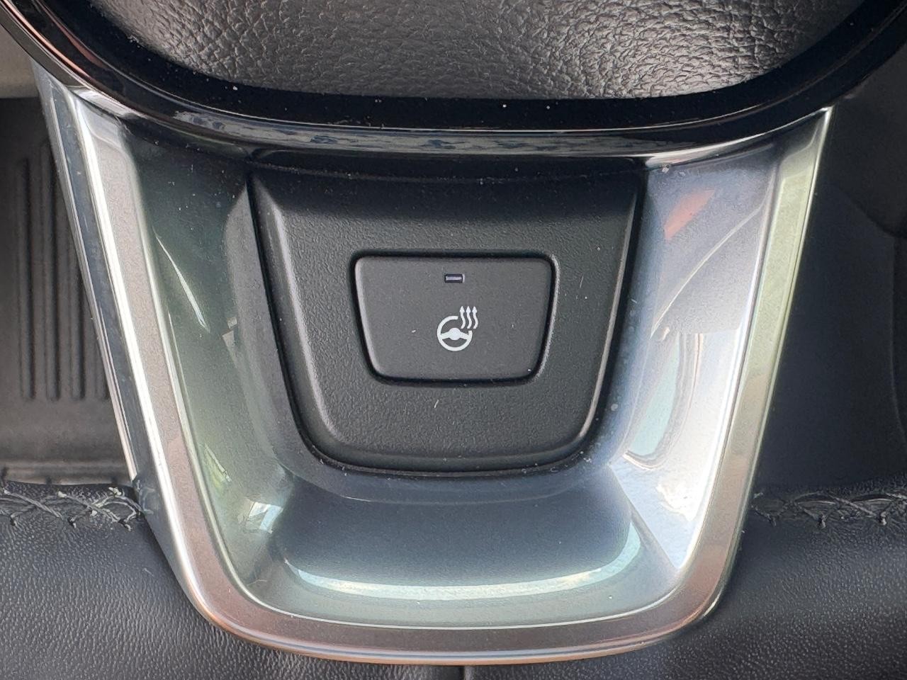 Honda Pilot Vehicle Full-screen Gallery Image 25