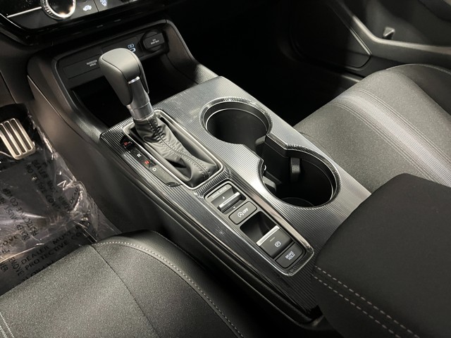 Honda Civic Hatchback Vehicle Full-screen Gallery Image 16