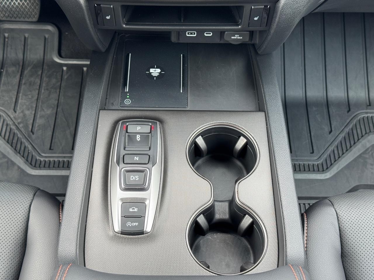 Honda Ridgeline Vehicle Full-screen Gallery Image 16