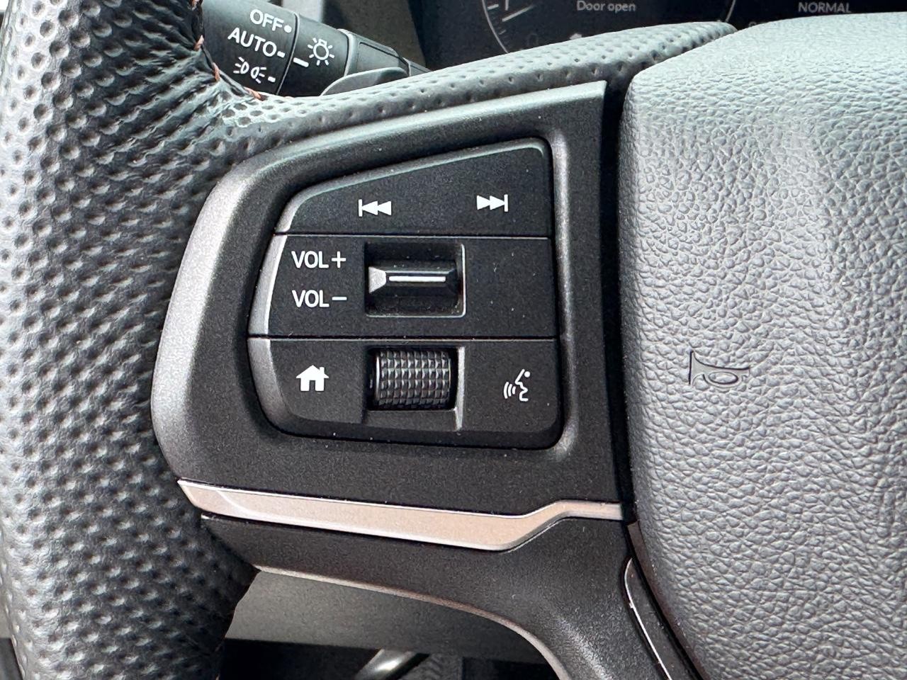 Honda Ridgeline Vehicle Full-screen Gallery Image 22