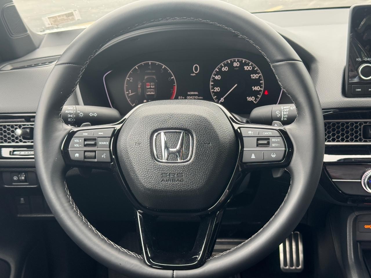 Honda Civic Sedan Vehicle Full-screen Gallery Image 13