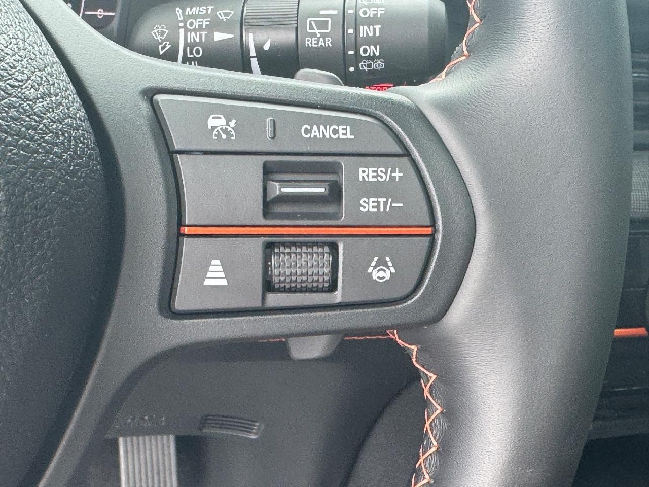 Honda Passport Vehicle Full-screen Gallery Image 23