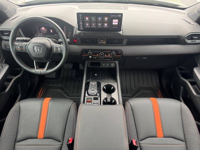 Honda Passport Vehicle Full-screen Gallery Image 12