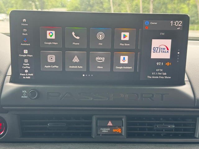 Honda Passport Vehicle Full-screen Gallery Image 14