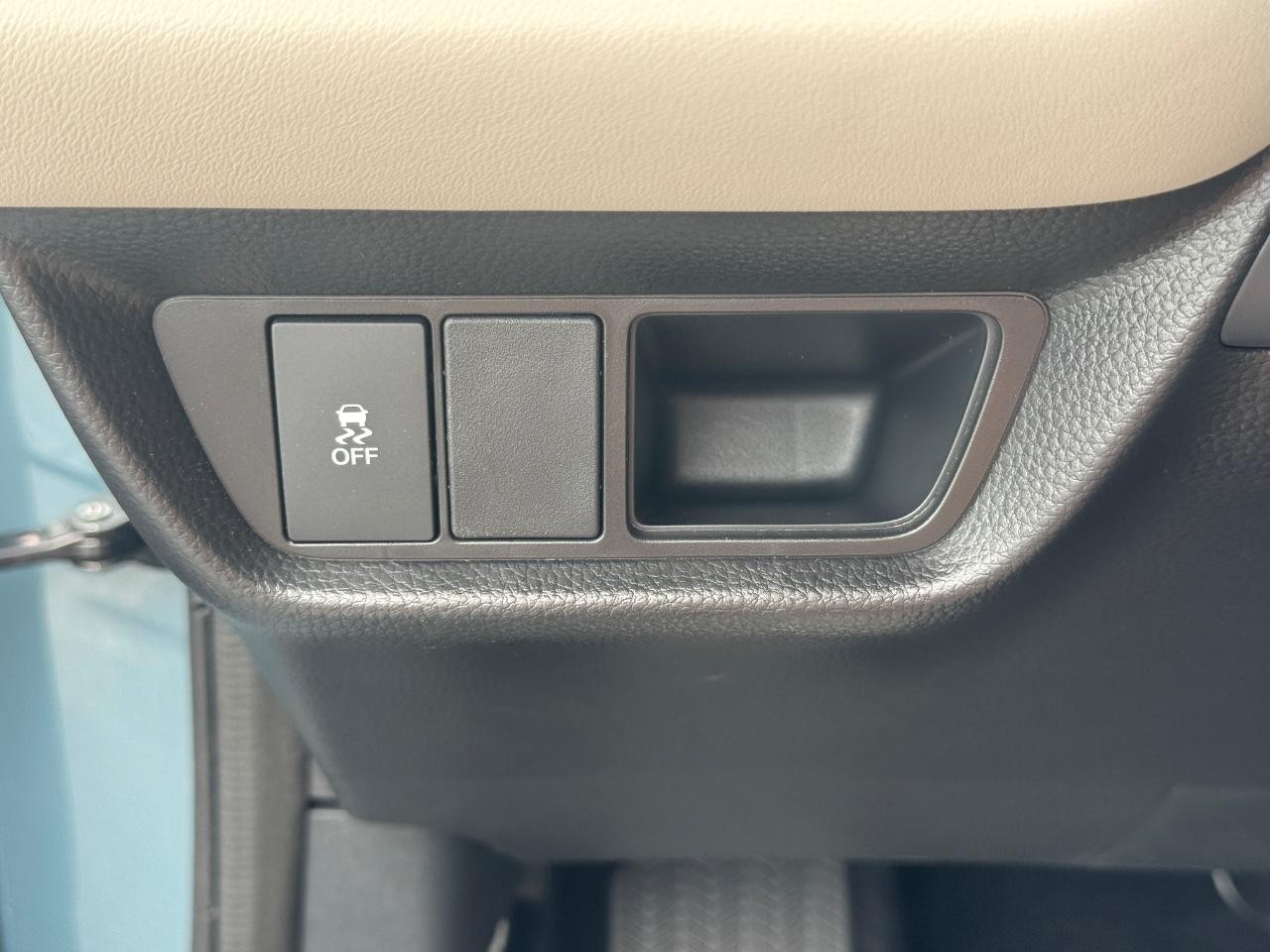 Honda HR-V Vehicle Full-screen Gallery Image 22