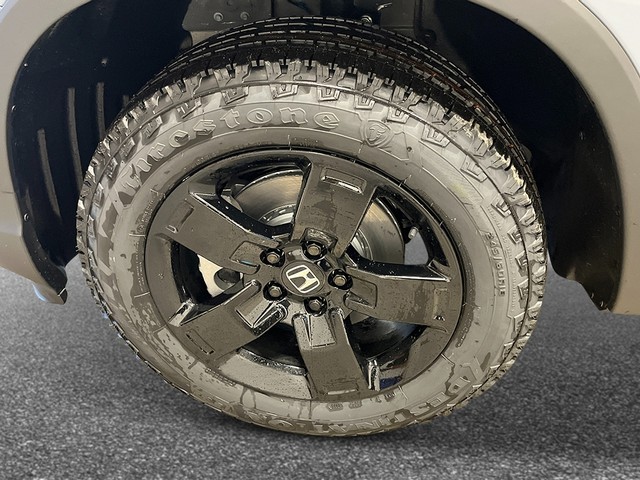 Honda Ridgeline Vehicle Full-screen Gallery Image 13
