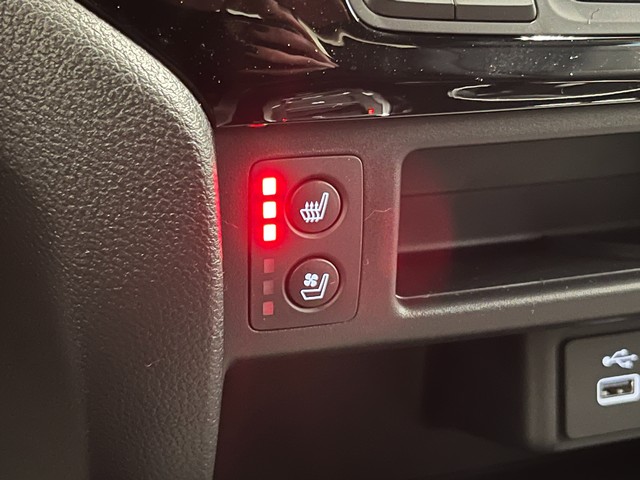 Honda Ridgeline Vehicle Full-screen Gallery Image 24