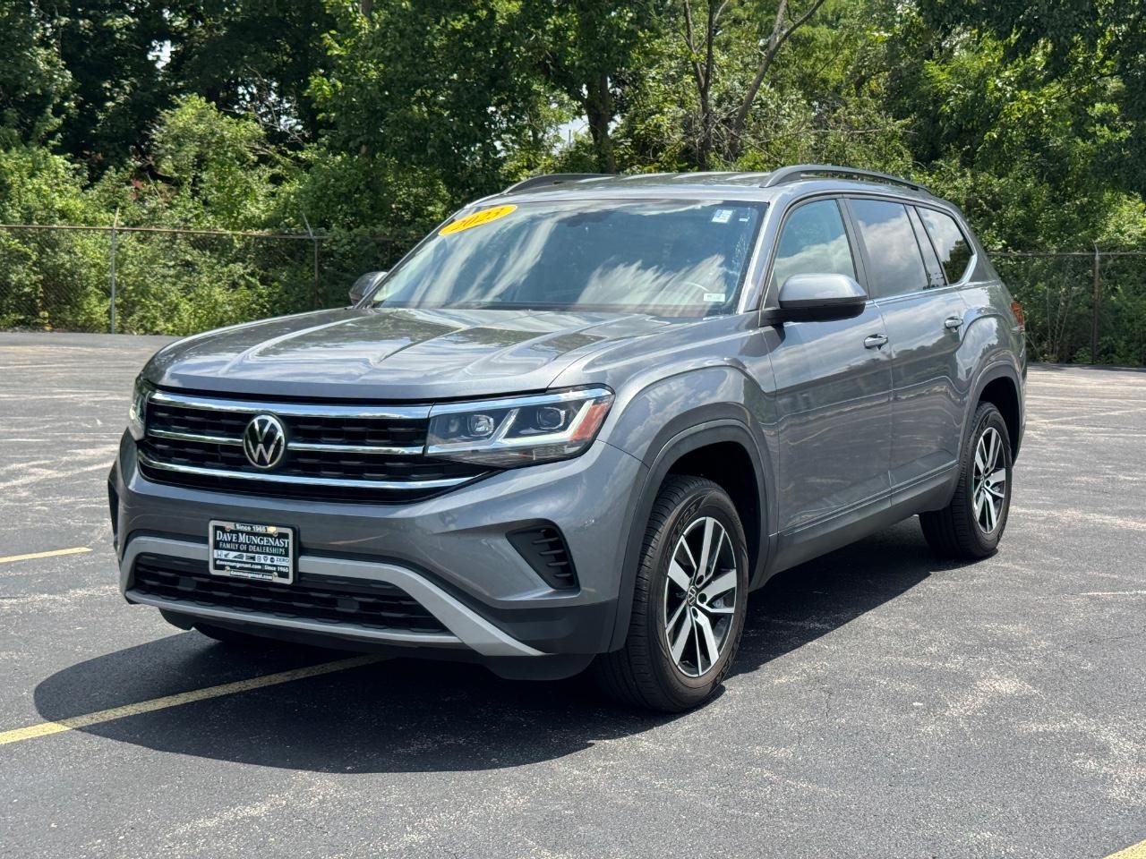 Volkswagen Atlas Vehicle Full-screen Gallery Image 09