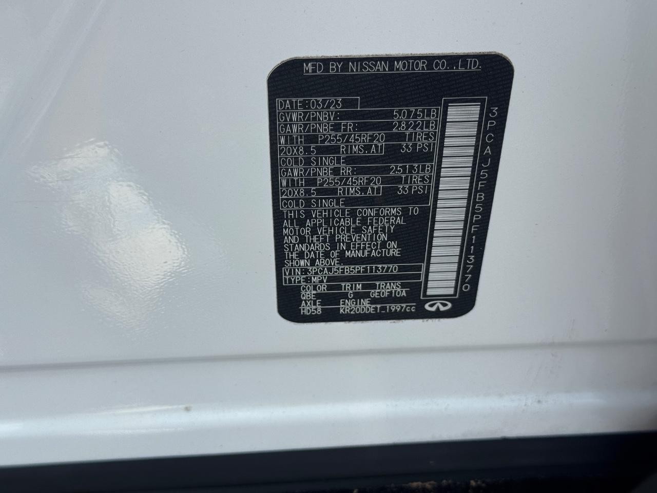 INFINITI QX50 Vehicle Full-screen Gallery Image 28