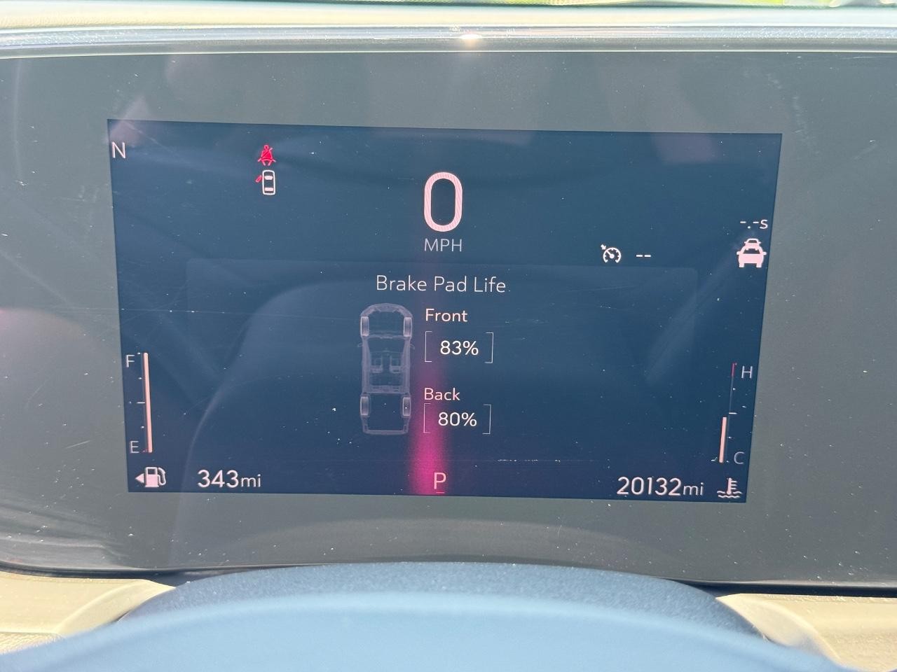 Buick Encore GX Vehicle Full-screen Gallery Image 19