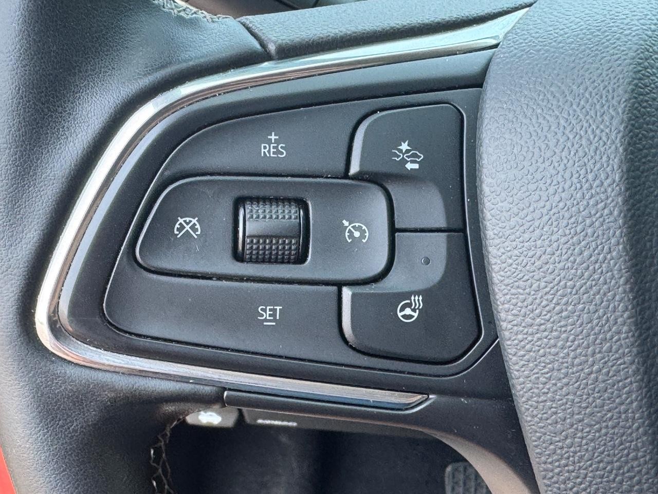 Buick Encore GX Vehicle Full-screen Gallery Image 20