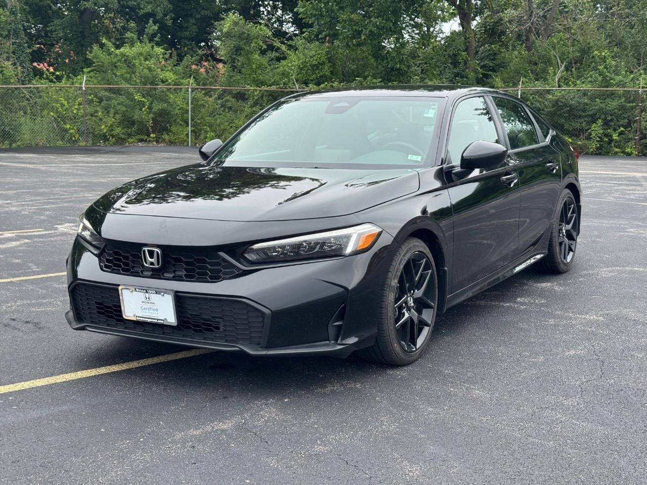 Honda Civic Sedan Vehicle Full-screen Gallery Image 09