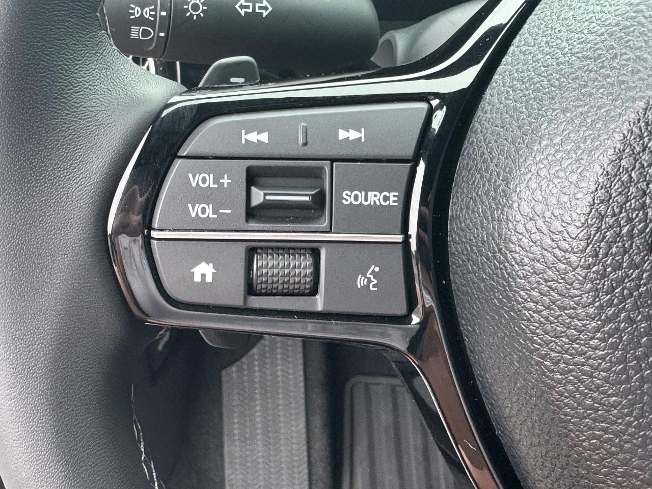 Honda Civic Sedan Vehicle Full-screen Gallery Image 19