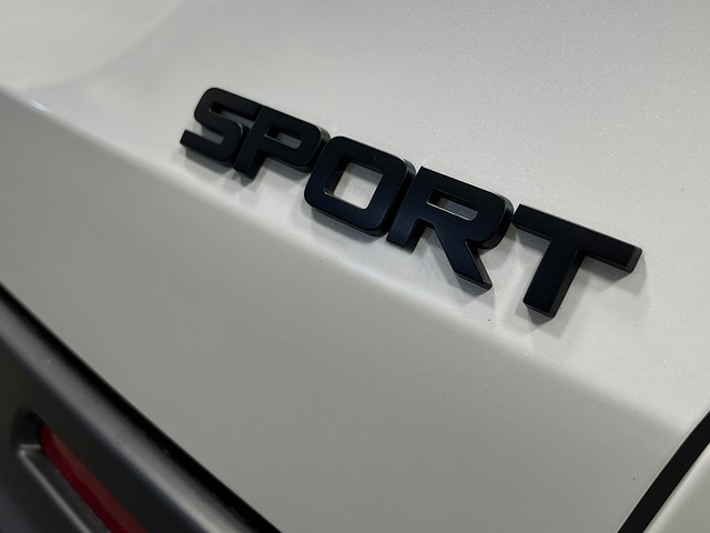 Honda HR-V Vehicle Full-screen Gallery Image 08