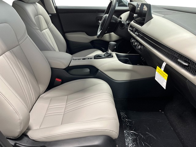 Honda HR-V Vehicle Full-screen Gallery Image 28