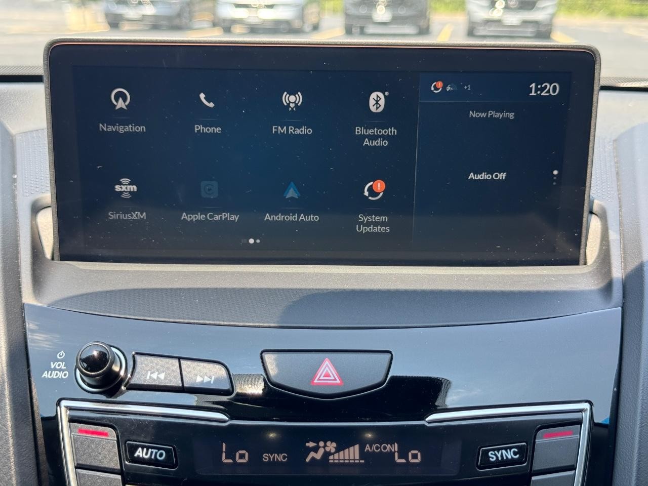 Acura RDX Vehicle Full-screen Gallery Image 14