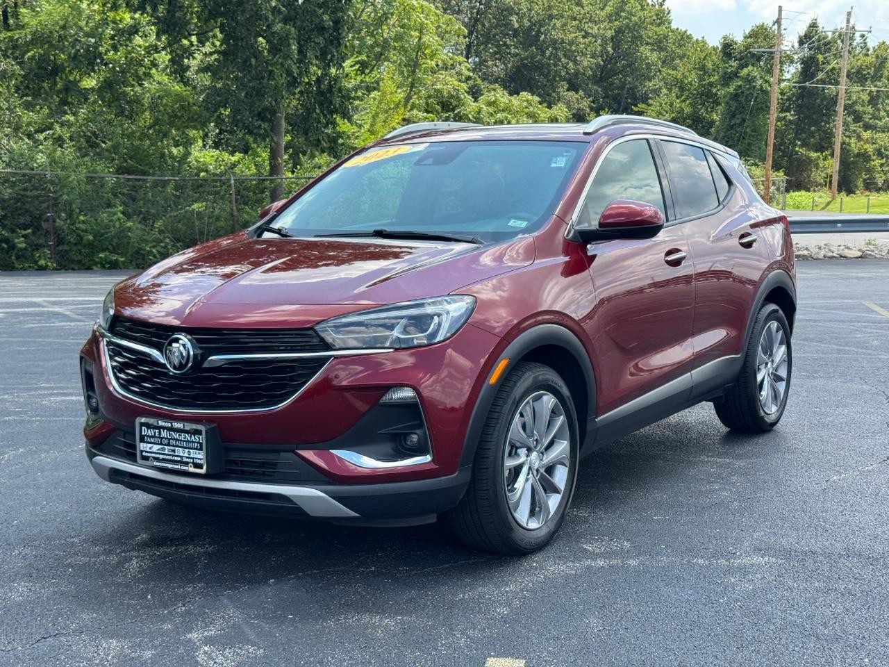Buick Encore GX Vehicle Full-screen Gallery Image 09