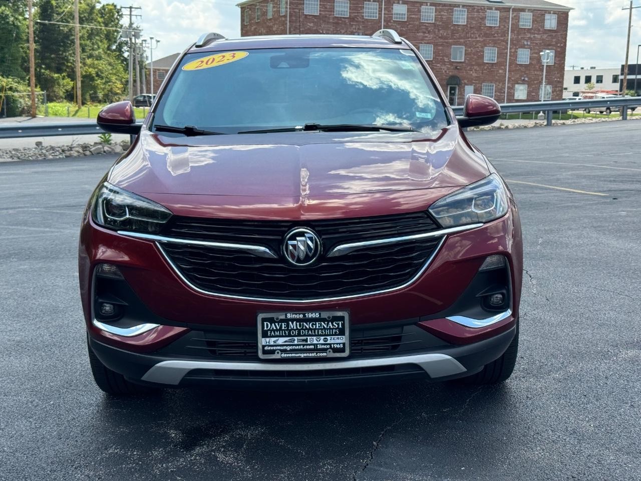 Buick Encore GX Vehicle Full-screen Gallery Image 10