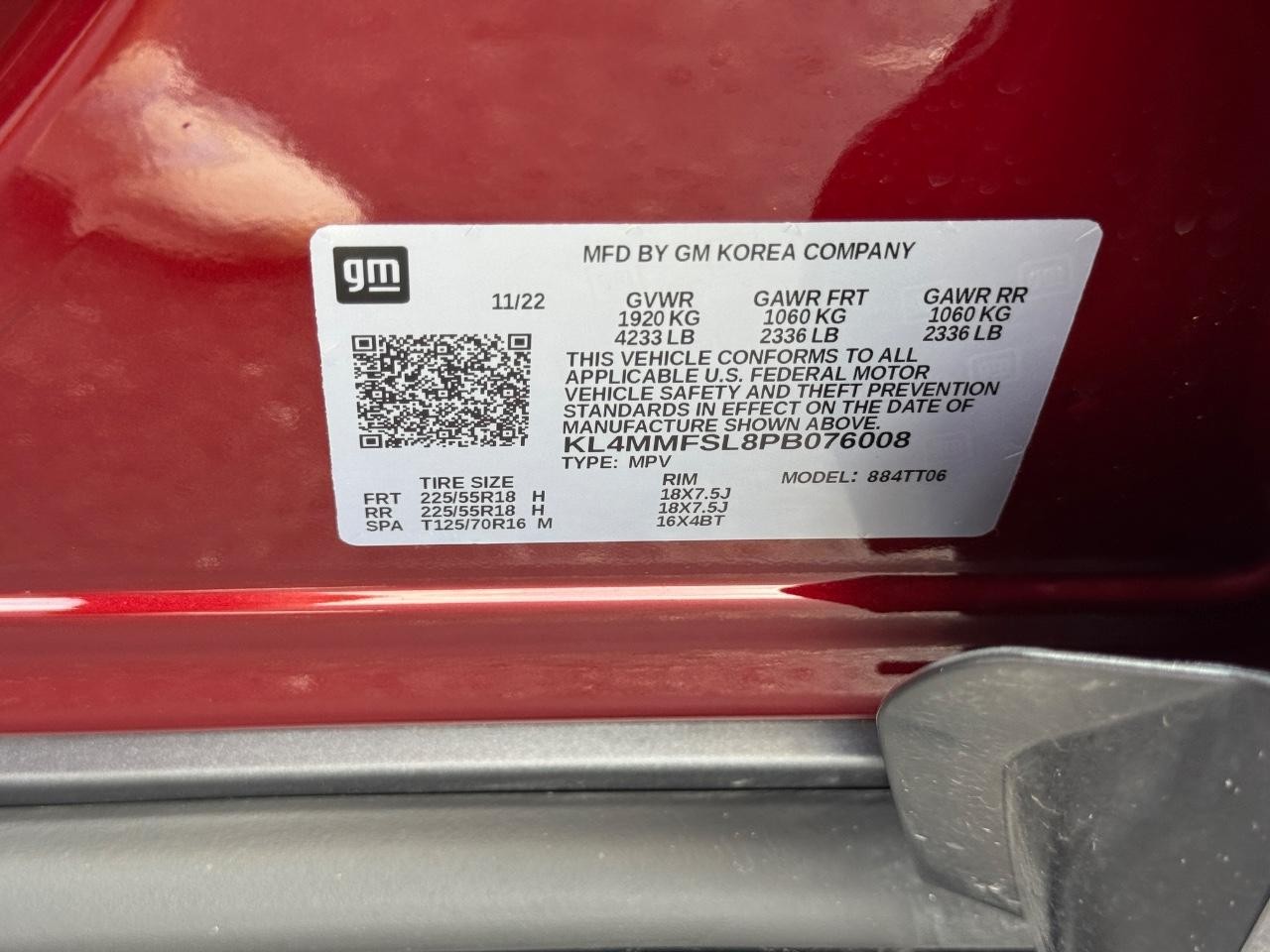 Buick Encore GX Vehicle Full-screen Gallery Image 27