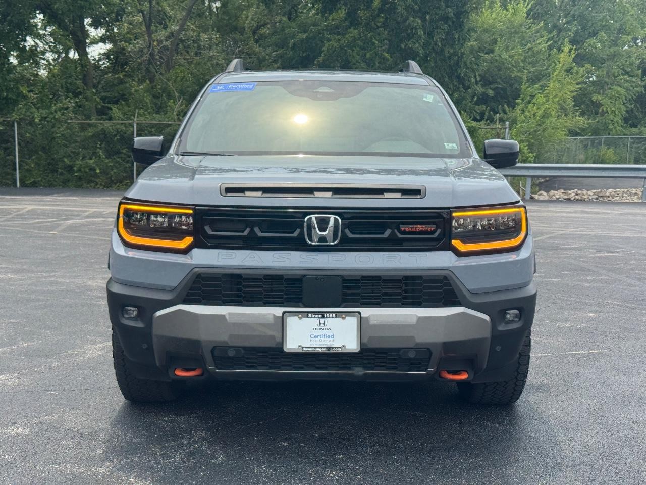 Honda Passport Vehicle Full-screen Gallery Image 10