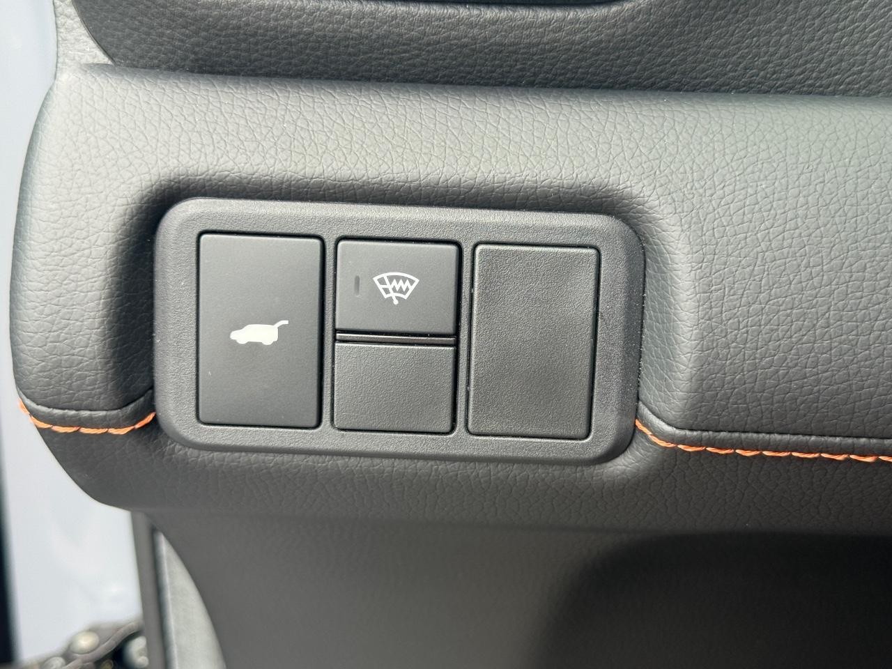 Honda Passport Vehicle Full-screen Gallery Image 24