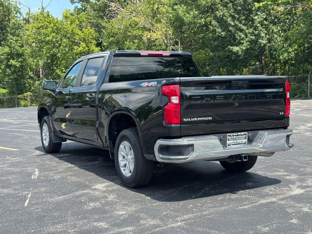 Chevrolet Silverado 1500 Vehicle Full-screen Gallery Image 07