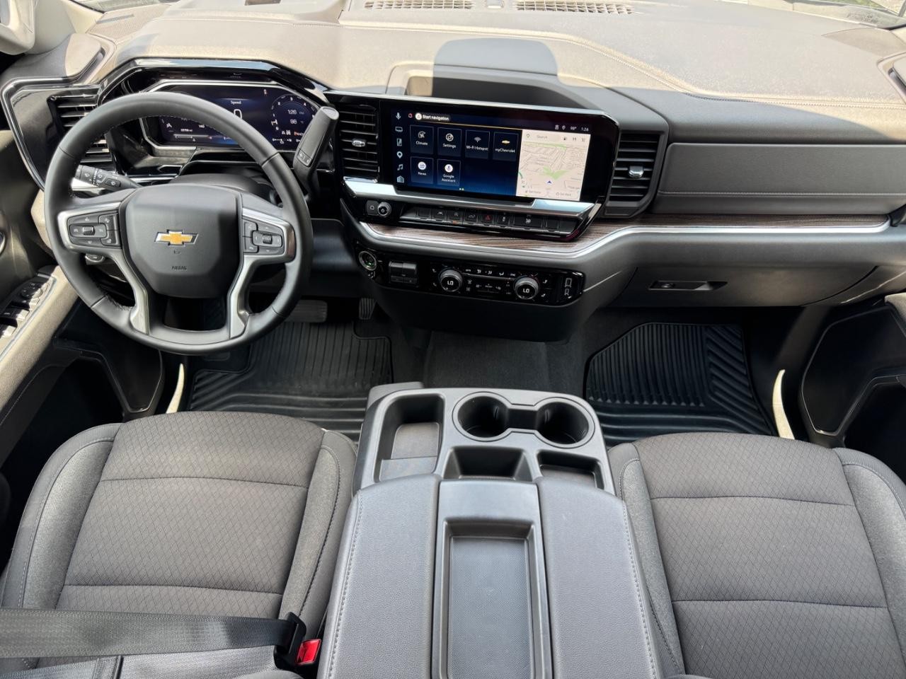 Chevrolet Silverado 1500 Vehicle Full-screen Gallery Image 12