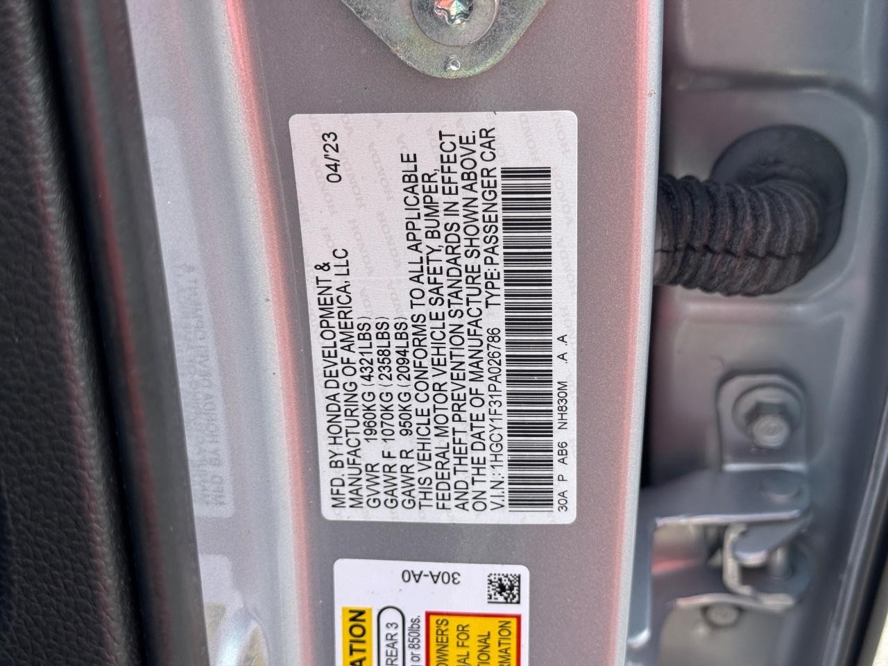 Honda Accord Sedan Vehicle Full-screen Gallery Image 26