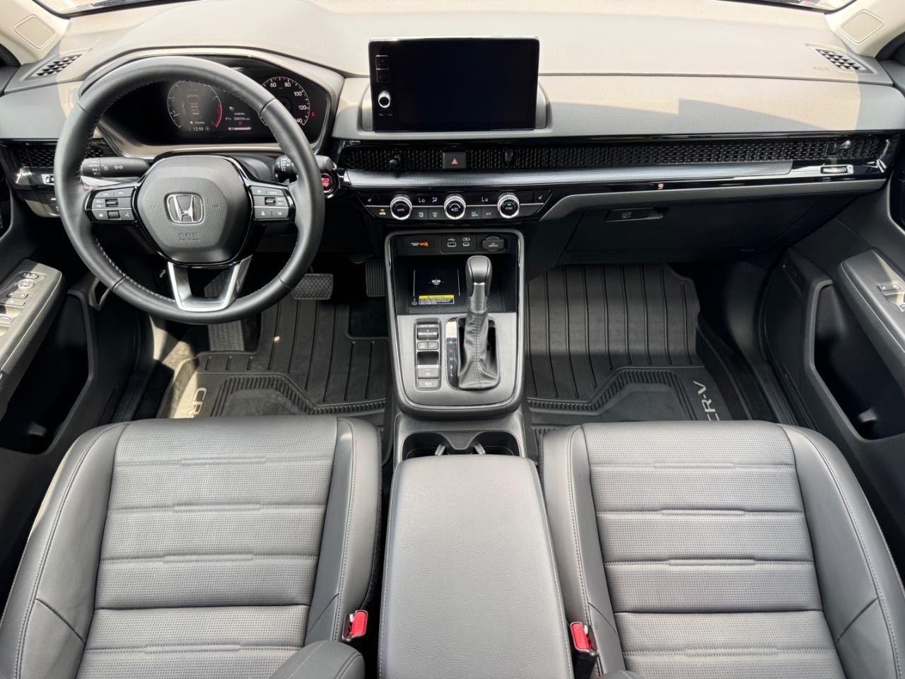Honda CR-V Vehicle Full-screen Gallery Image 12