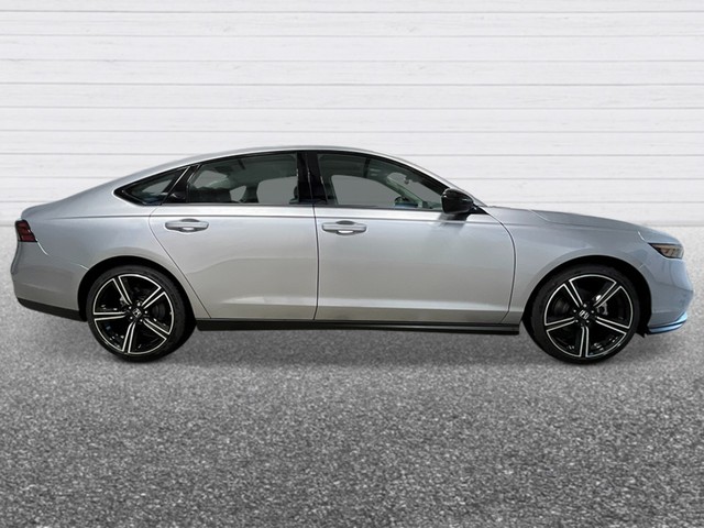 Honda Accord Sedan Vehicle Full-screen Gallery Image 08