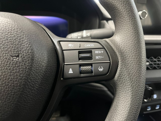 Honda Accord Sedan Vehicle Full-screen Gallery Image 19