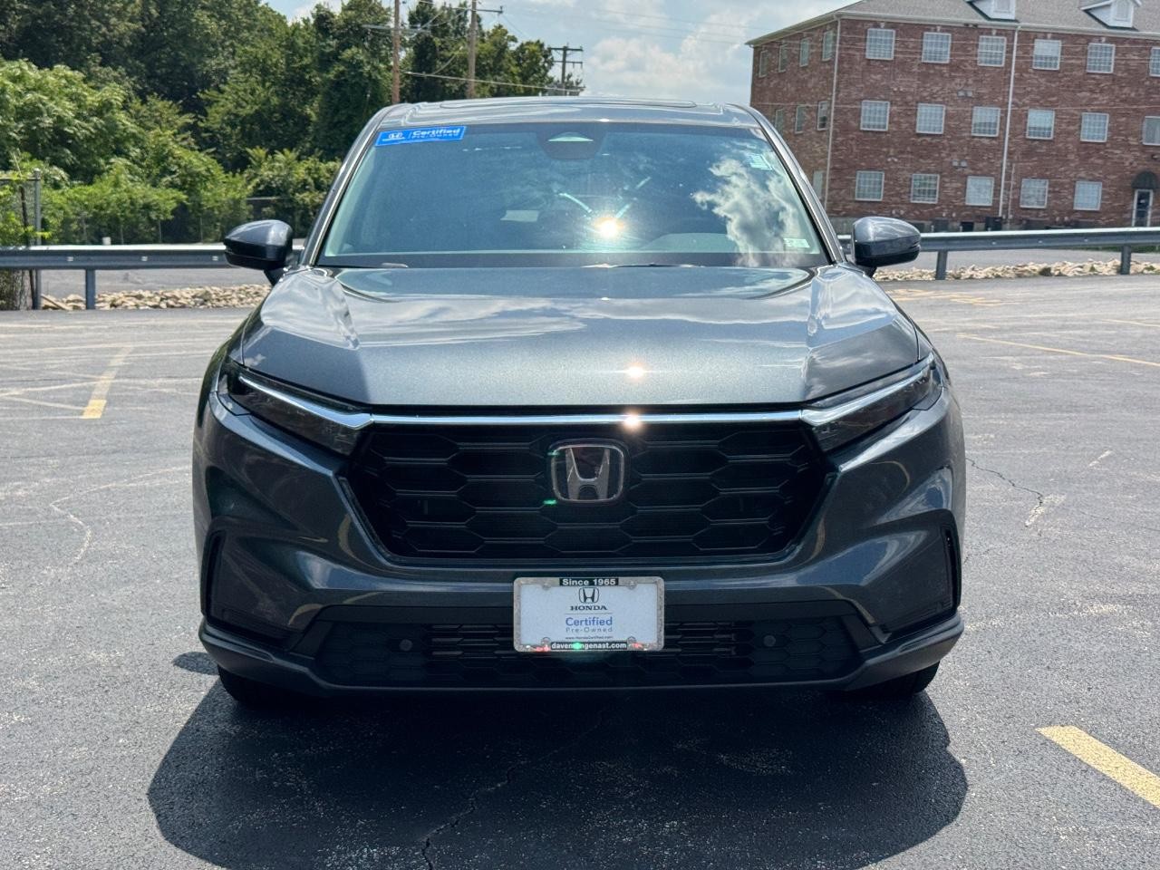 Honda CR-V Vehicle Full-screen Gallery Image 10
