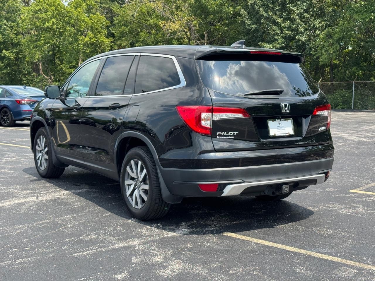 Honda Pilot Vehicle Full-screen Gallery Image 07