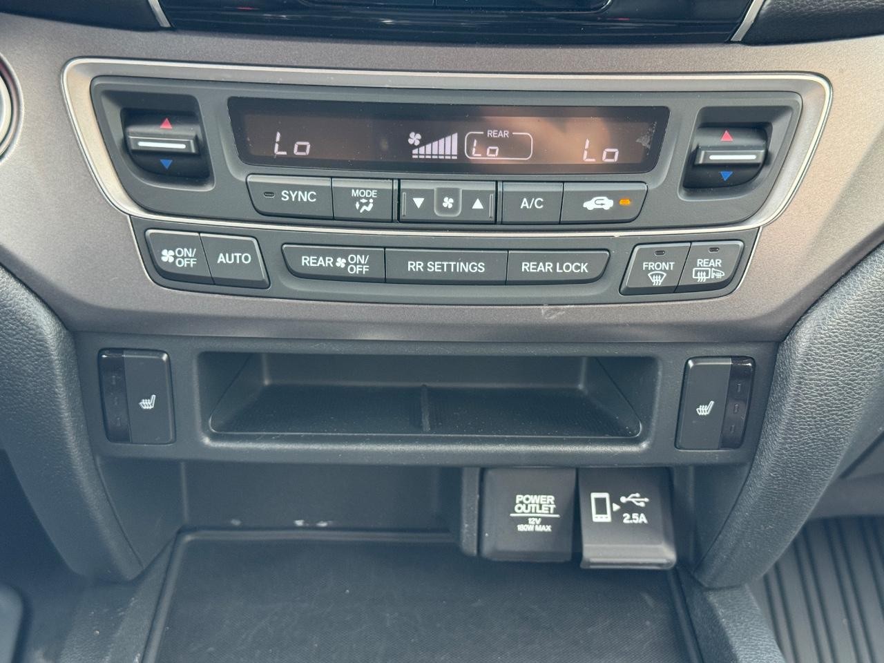 Honda Pilot Vehicle Full-screen Gallery Image 16